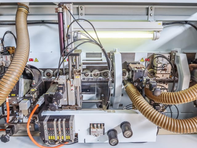 Bordatrice Singola BRANDT KDF 430 C