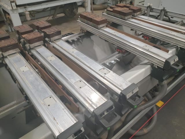 CNC Machine Centres With Pod And Rail BIESSE ROVER A 4.30