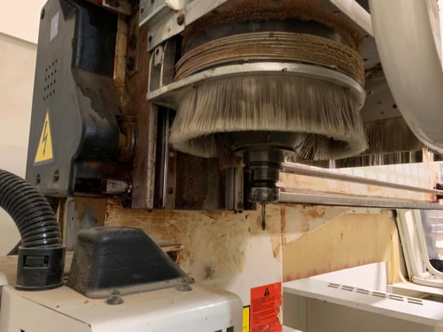 Centro di lavoro con piano NESTING SCM PRATIX 48 NST