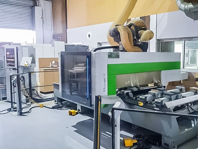 Centra Obróbcze Z Przyssawkami BIESSE ROVER K 1232 G