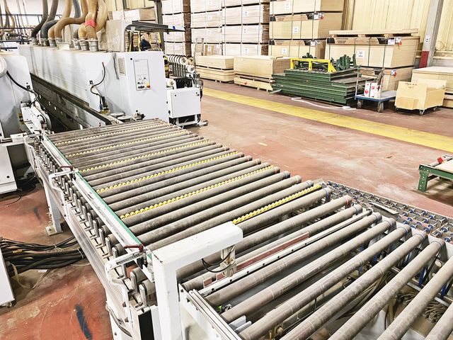 Panel Feeding and Loading BARGSTEDT TBH 200/ER/30/12