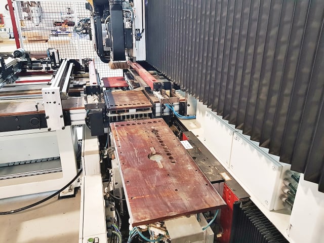 Centre de Percage flexible PRIESS BAT-DTW-CNC
