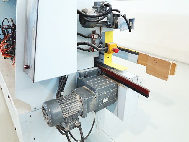 Einseitige Kantenanleimmaschine BRANDT KD 68 2 CF