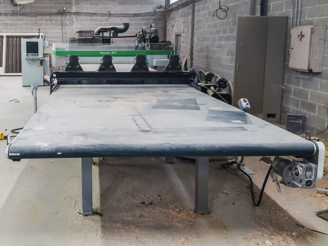 Centra Obróbcze Z Płaskim Stołem Nesting BIESSE ROVER G 714