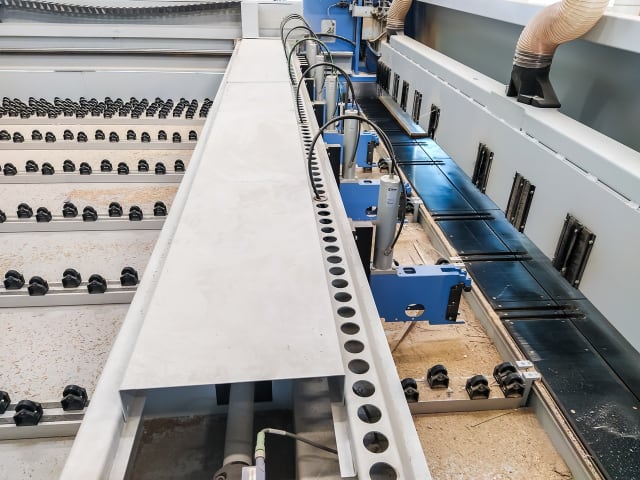 Распиловочный Станок С Фронтальной Загрузкой HOLZMA HPP 510/43/43