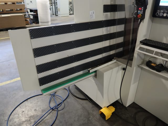 Vertical CNC Machine Centres SCM MORBIDELLI CX 200