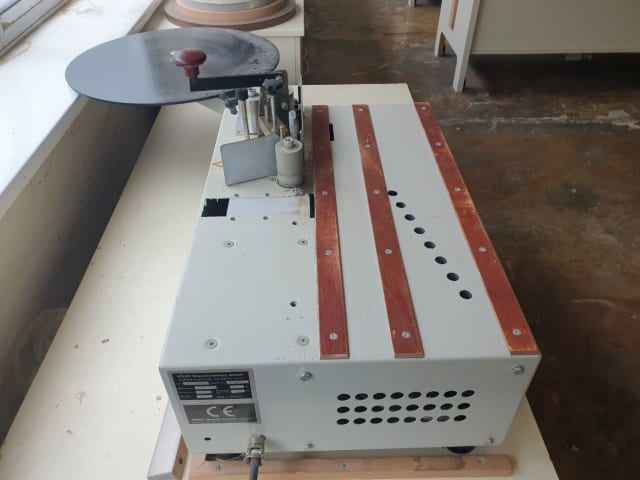 Einseitige Kantenanleimmaschine EBM KDP 106 A1