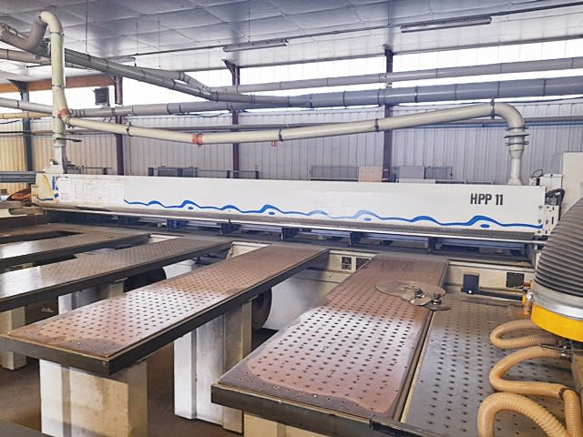 前上料裁板锯机 HOLZMA HPP 11/56/L