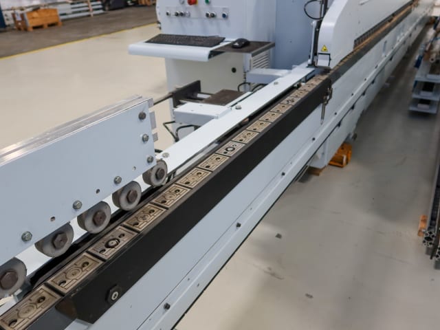 Squaring/Edgebanding Line HOMAG + LIGMATECH KFL 525 + KFL 526