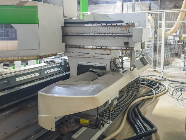 CNC Machine Centers With Pod And Rail BIESSE ROVER 35 L2