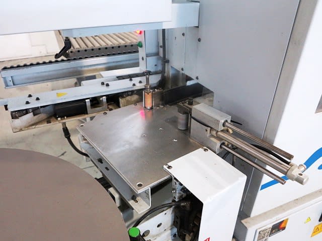 Bordatrice Singola BRANDT KDF 780/2C