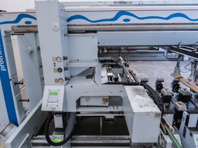 Aвтоматический дыропробивной станок WEEKE BST 500