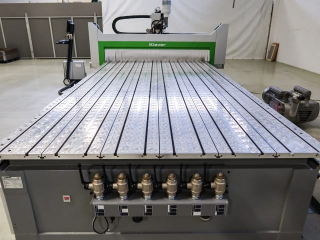 CNC Machine Centres With Flat Tables BIESSE KLEVER 1836 FT