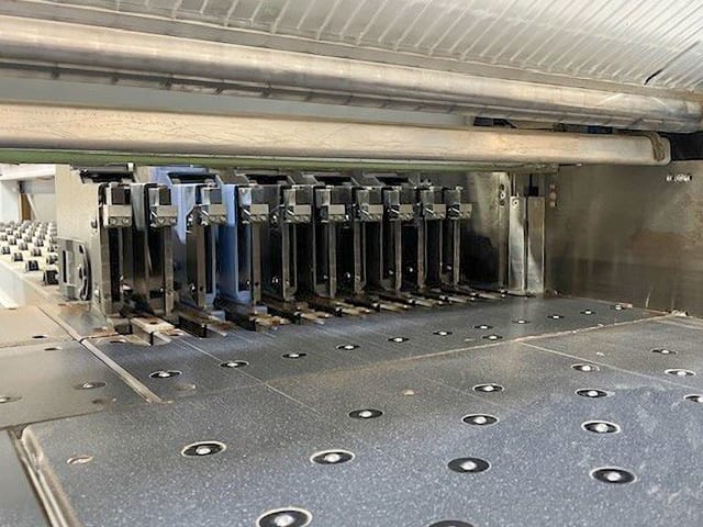 Scie À Panneaux À Chargement Automatique HOLZMA HPL 380/43/22