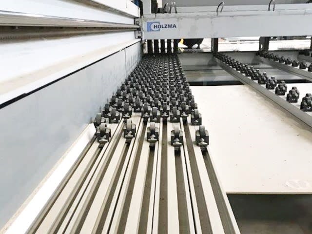 Sezionatrice carico automatico HOLZMA HPP 510/43/43/L+ HEE 43/22