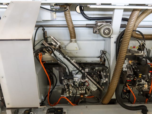 Máquina De Colar Bordos Simples BRANDT AMBITION 1650 AIRTEC