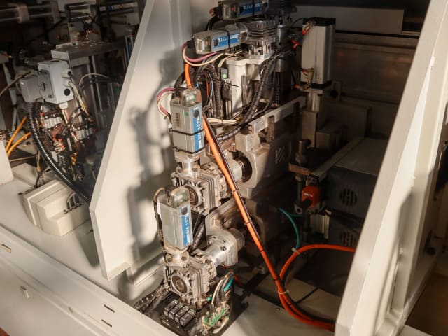 Doppelseitige Kantenanleimmaschine BIESSE STREAM SB