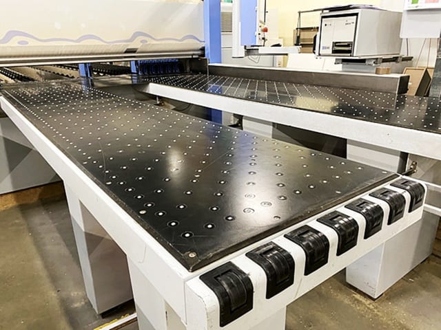 Beam panel saw with automatic warehouse HOLZMA HPP 380/43/43 + TLF