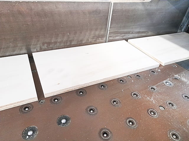 前上料裁板锯机 HOLZMA HPP 11/56/L