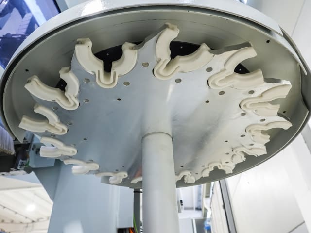 Bearbeitungszentren mit Konsolentisch WEEKE BHC VENTURE 4L