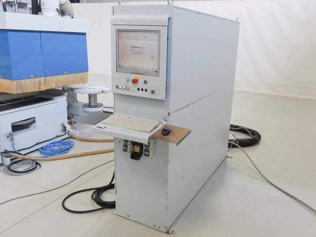 CNC Machine Centers With Pod And Rail WEEKE OPTIMAT VENTURE 7