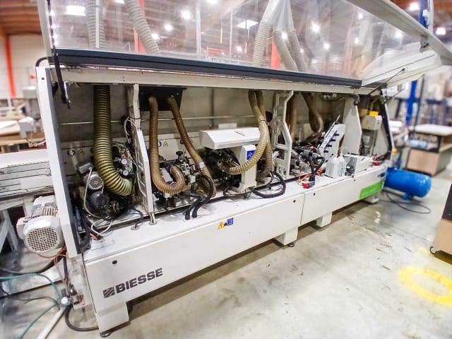 Plaqueuses De Chants Unilaterales BIESSE AKRON 1440 A