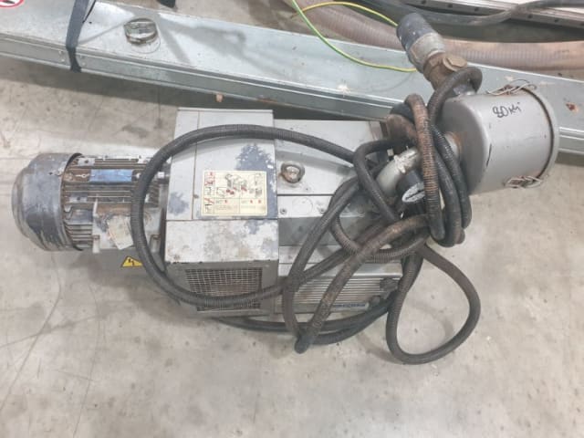 真空吸盘式加工中心 SCM TECH Z2 31-C