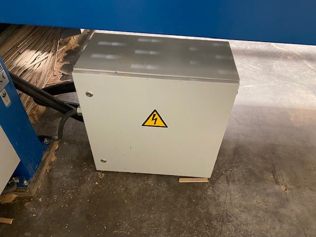 前上料裁板锯机 HOLZMA HPP 380/38/38