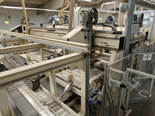 CNC Flexible Drilling & Inserting Hülsta SCON