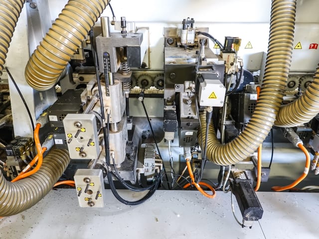Bordatrice Singola BRANDT KDF 660