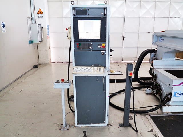 Bearbeitungszentrum mit Nestingtisch WEEKE OPTIMAT BHC 550