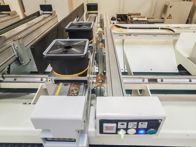 5-Achs-Bearbeitungszentrum MORBIDELLI AUTHOR M600