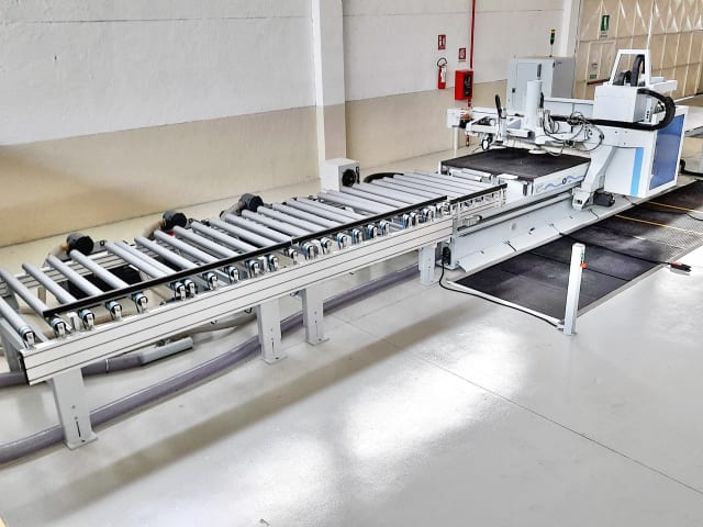 Centra Obróbcze Z Płaskim Stołem Nesting WEEKE VANTAGE 200/510