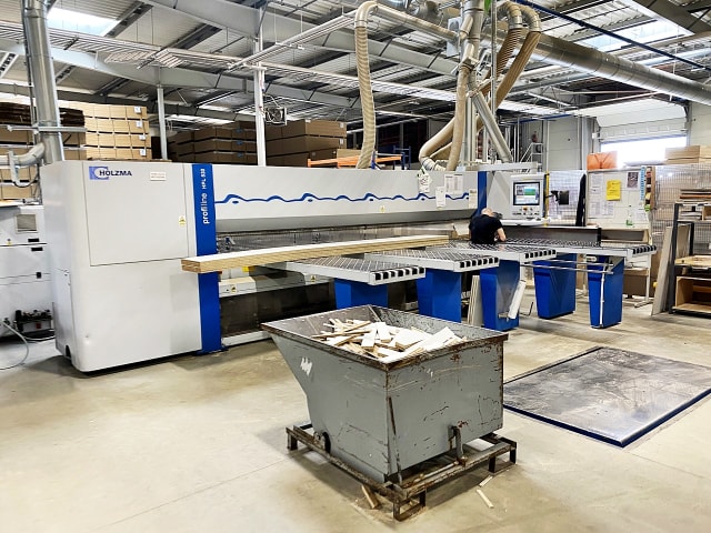 Piły Panelowe Z Załadunkiem Automatycznym HOLZMA HPL 530/43/22 PROFI