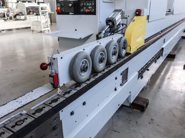 Squadrabordatrice Doppia HOMAG KF 26/7/A3/25