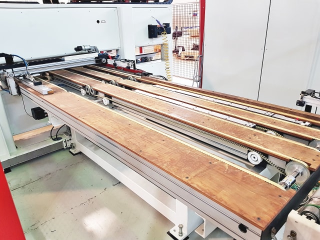 Centre de Percage flexible PRIESS BAT-DTW-CNC