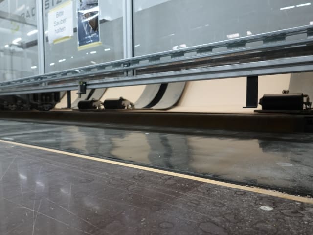 Karton-Schneidemaschine PACKSIZE-EMSIZE EM6