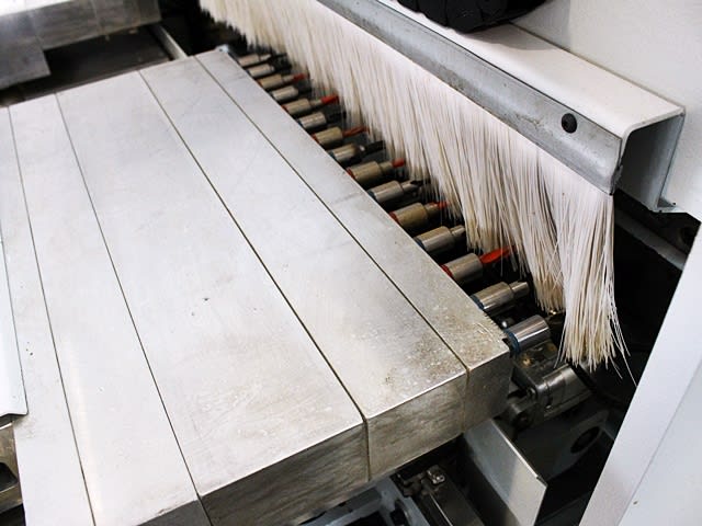 Durchlaufbohr- und Dübeleintreibanlage WEEKE + BARGSTEDT PROFILINE BST 750; P TTL401/12