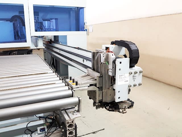 Máquina flexible de perforación WEEKE BHX 500