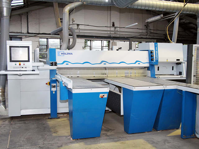 Plattensäge in Winkelausführung HOLZMA HKL 11/43/22/L