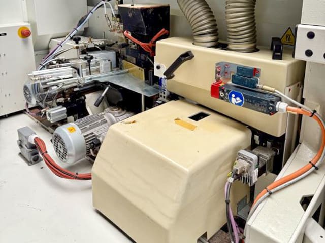 Einseitige Kantenanleimmaschine SCM STEFANI KD