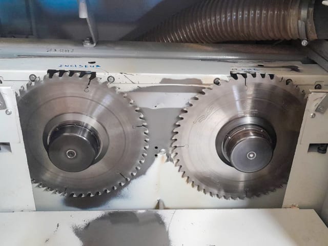 전면 로드 패널 톱 BIESSE SEKTOR 450