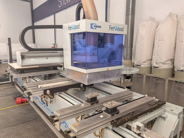 CNC Machine Centres With Pod And Rail WEEKE VENTURE 3 L