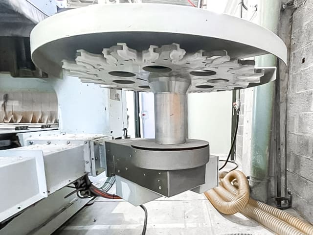 Bearbeitungszentrum mit Kantenverleimung HOMAG BMG311 VENTURE320XXL