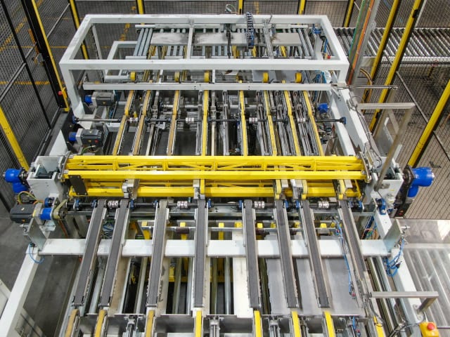 Squaring Lines KRAFT + AVERCON + FRAXINUS FLOORING PRODUCTION LINE