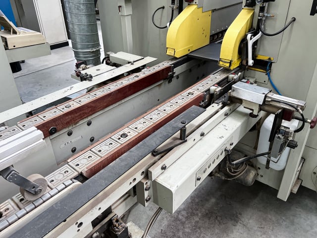 双边规方封边机 HOMAG KF 20/18/QA/30