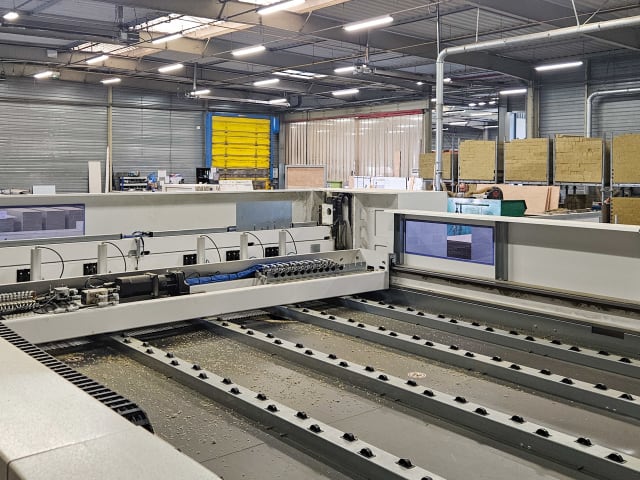 Front Loading Panel Saws HOMAG SAWTEQ B-400