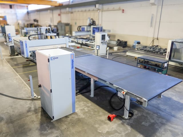 네스팅 작업대가 있는 머시닝 센터 WEEKE BHP 200 / VANTAGE 714