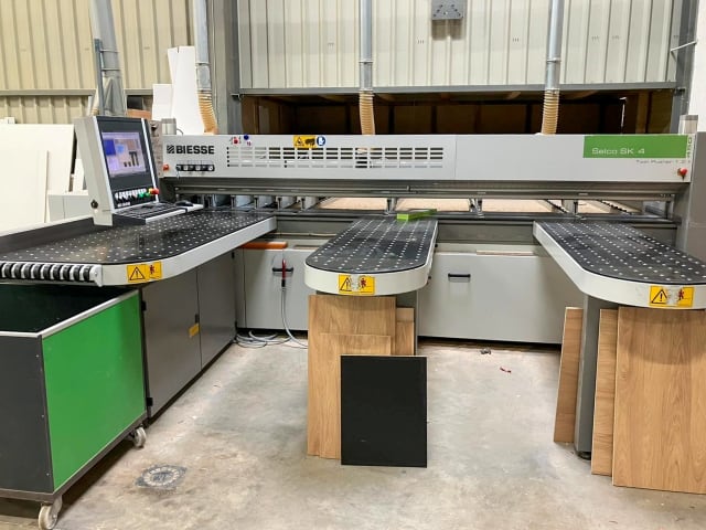 Scie À Panneaux À Chargement Frontal BIESSE SELCO SK 4