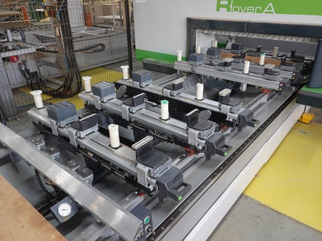 Centro di lavoro a Ventose BIESSE ROVER A 1232